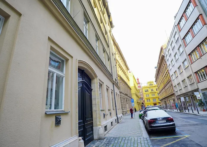 Elegant & Stylish Center Apartments! Lägenhet Prag