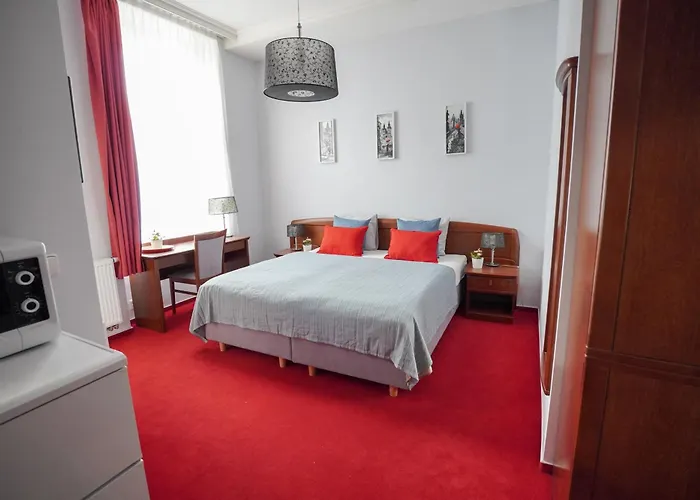Elegant & Stylish Center Apartments! Prag