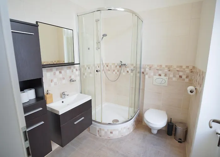 Elegant & Stylish Center Apartments! * Prag