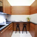 Elegant & Stylish Center Apartments! * Prága