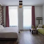 Elegant & Stylish Center Apartments! Apartman Prága