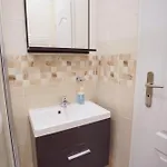 Elegant & Stylish Center Apartments! Prága
