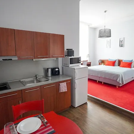 Elegant & Stylish Center Apartments! Apartamento Praga